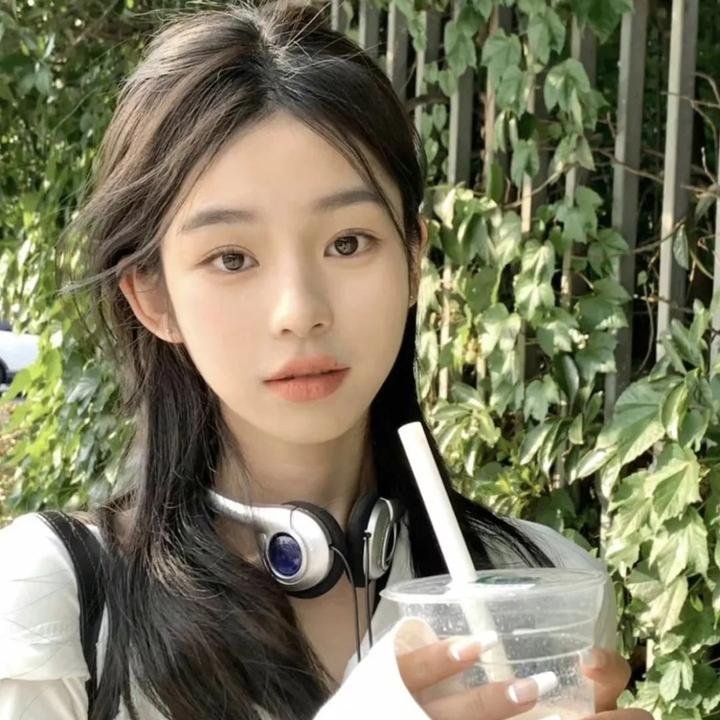 30枚银币第一季